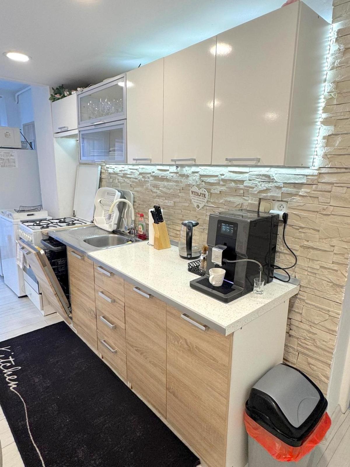 הוילה Alia House With Garden In Piestany מראה חיצוני תמונה